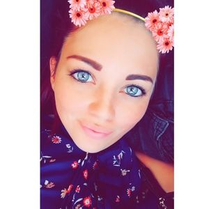 Meet your Posher, Priscilla